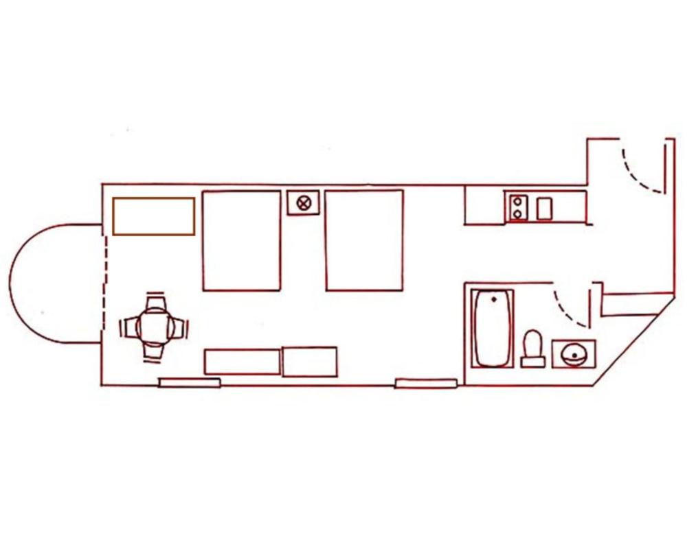 Queen Room with Ocean Front View interior